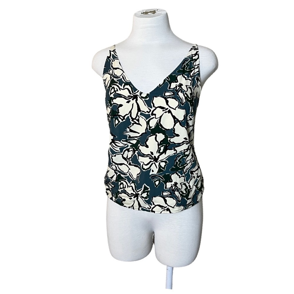 🌸3 for $30🌸 Banana Republic Floral Tank